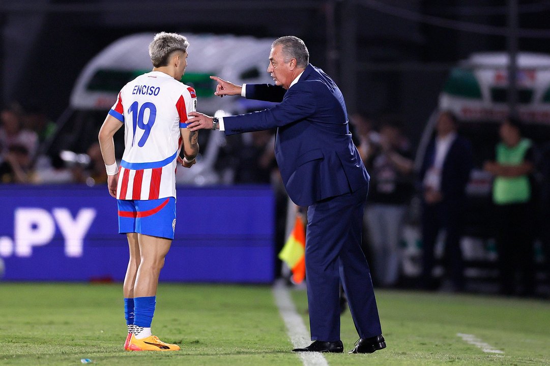 Argentina jugó un mal partido y perdió ante Paraguay como visitante