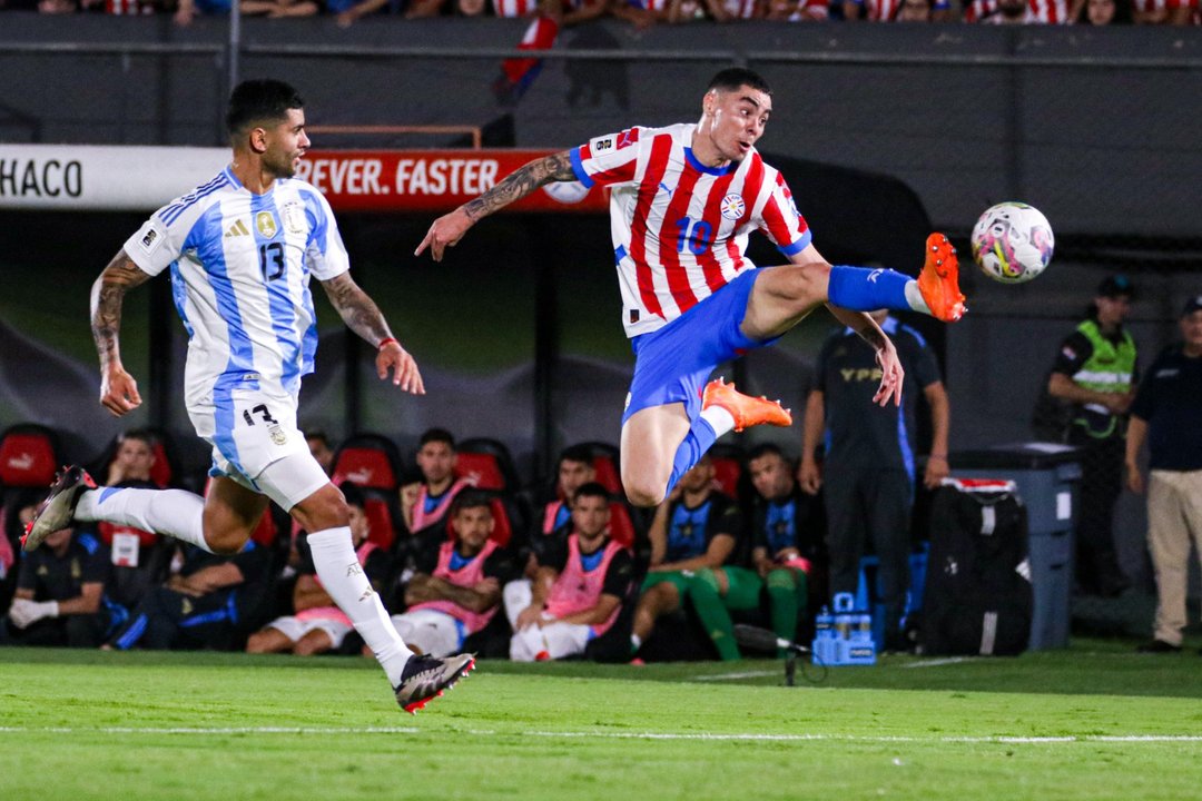 Argentina jugó un mal partido y perdió ante Paraguay como visitante