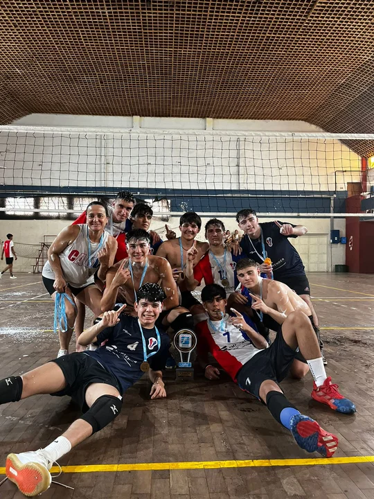 La U18 de Voley de Unión Casildense.