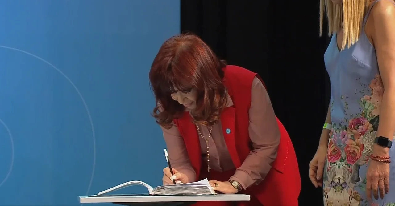 Cristina asumió la presidencia del PJ y adelantó: “En marzo vamos a presentar una propuesta de trabajo”