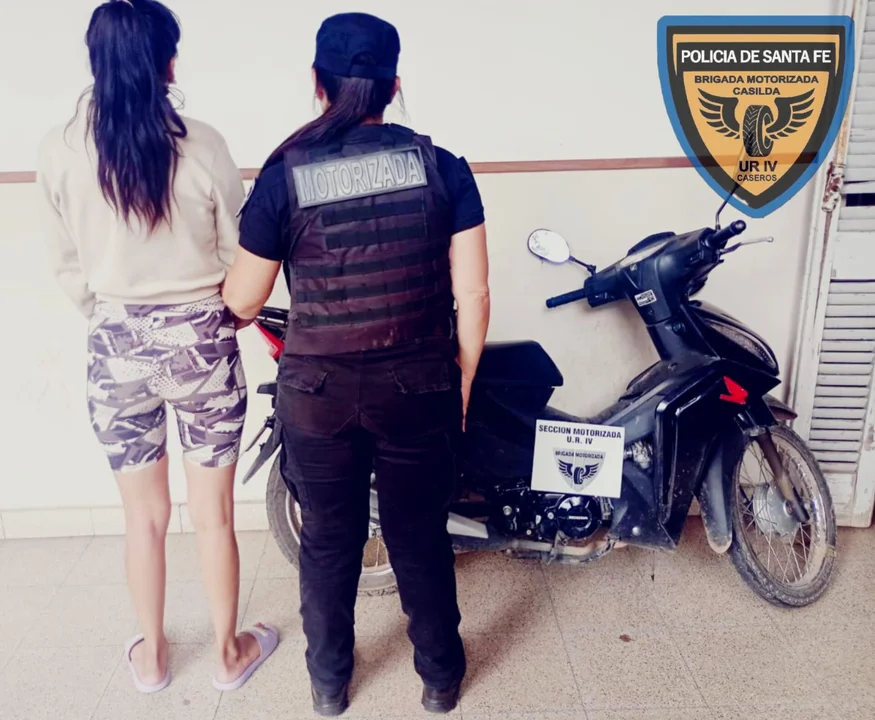 Aprehendida por circular en una moto robada