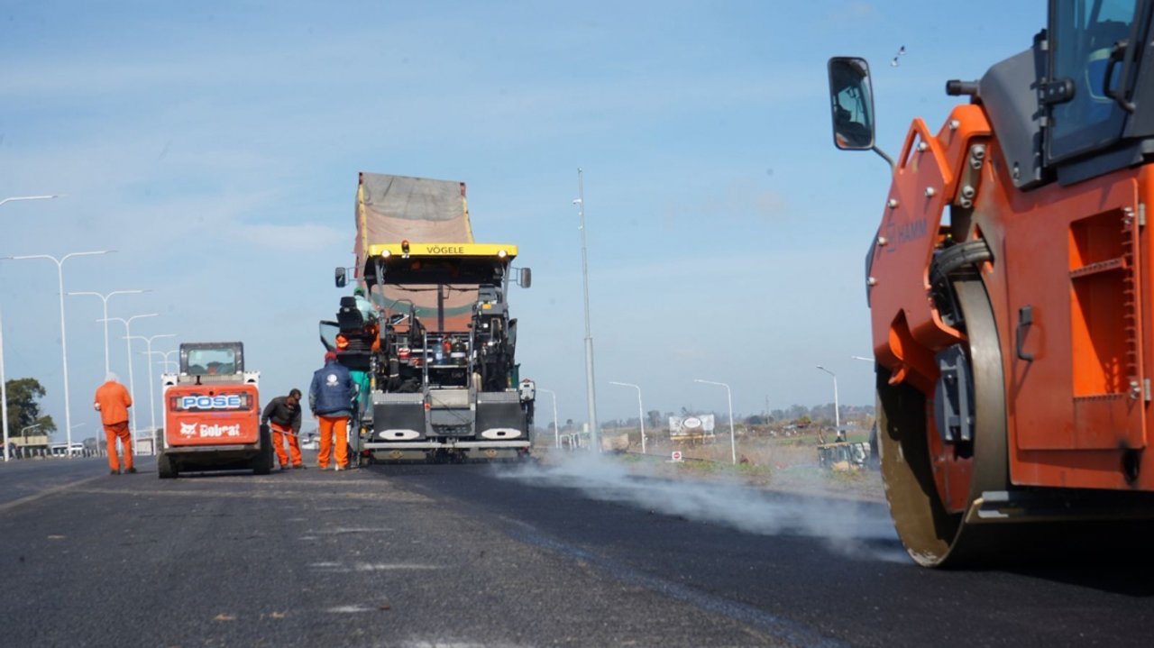 Obras en la Autopista Rosario–Santa Fe para la habilitación del tercer carril