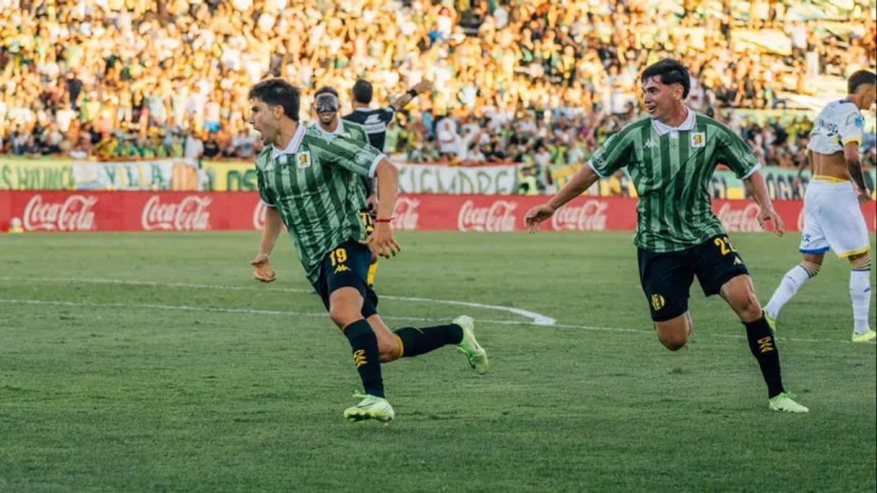 Rosario Central enfrenta a Aldosivi en Mar del Plata