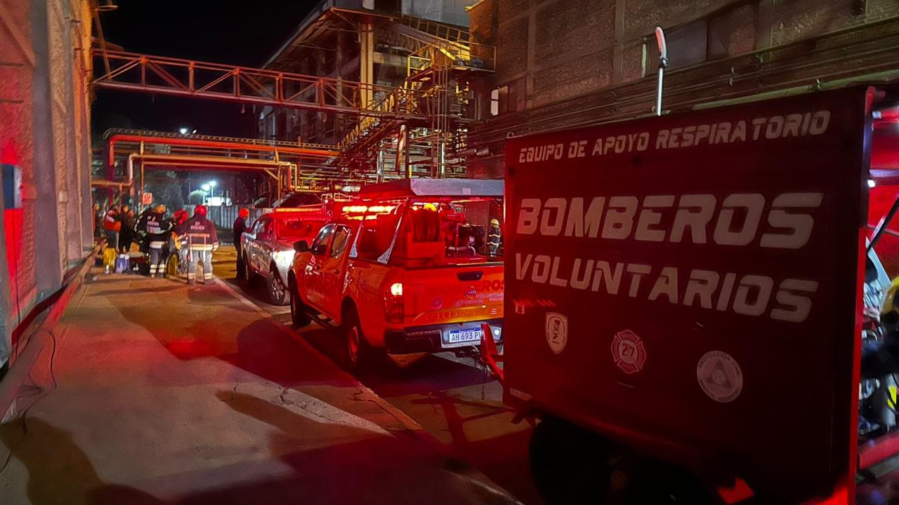 Un voraz incendio en la planta de Vicentin alteró todo Ricardone